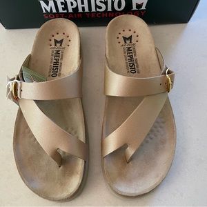 Mephisto Helena sandals, Platinum, US Size 9, NEW!